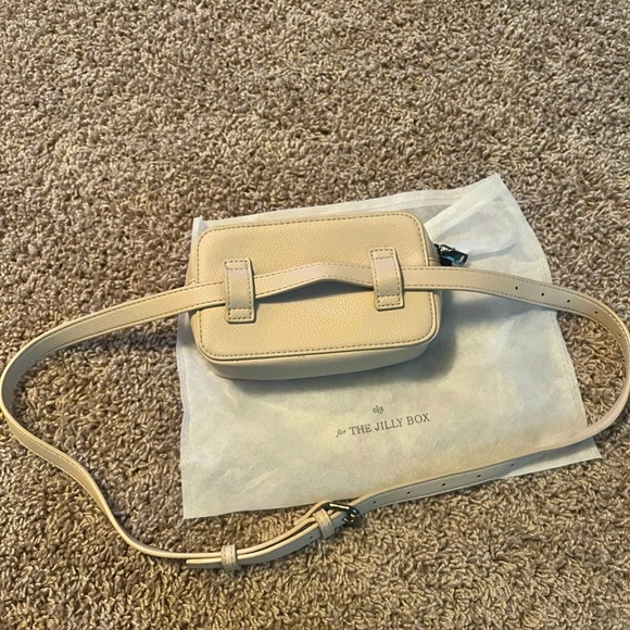 Jilly Box Cross Body / Belt Bag - Picture 2 of 3